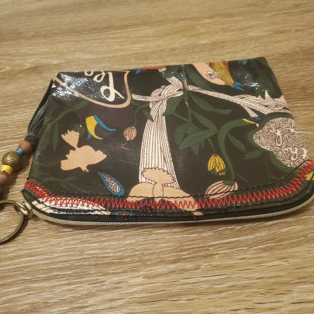 🔥THE SAK | SAKROOTS Peace Doves Coated Canvas Travel Cosmetic Pouch | Wristlet‎